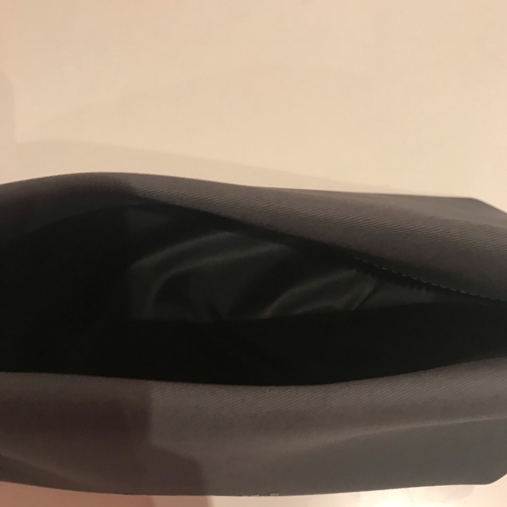 Coach cosmetic bag nwt​​​ - Picture 4 of 7